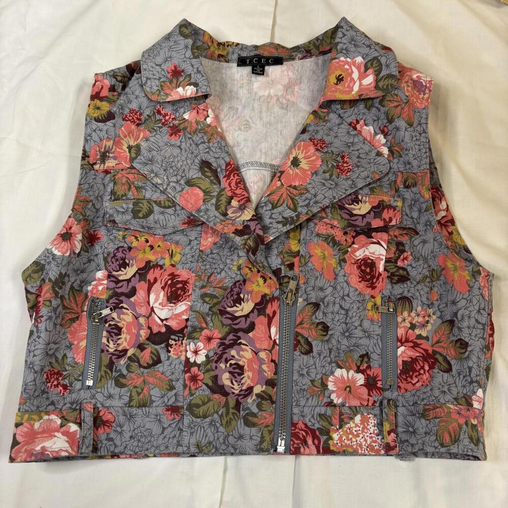 TCEC floral vest sz large